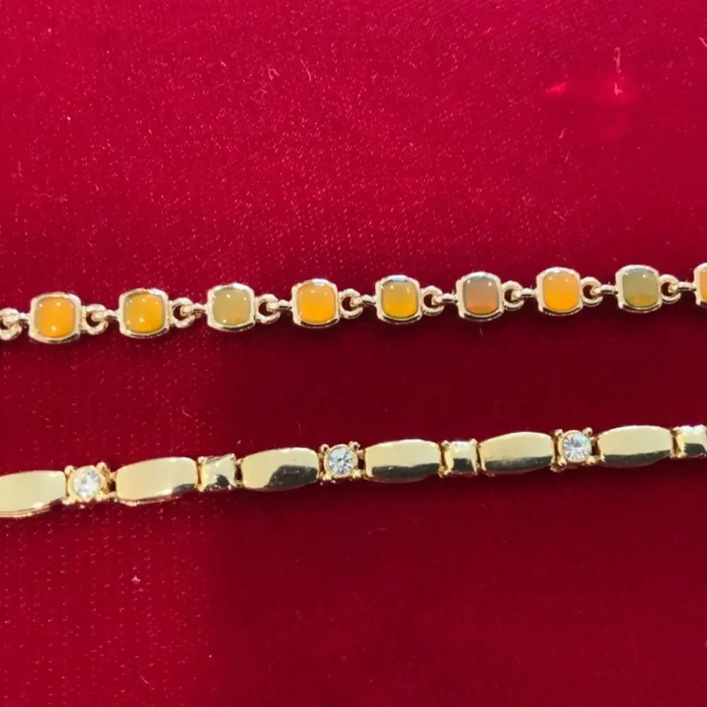 N/A orange stones